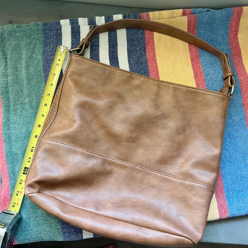 Antik Kraft Brown Vegan Leather Hobo Bag - Picture 3 of 9